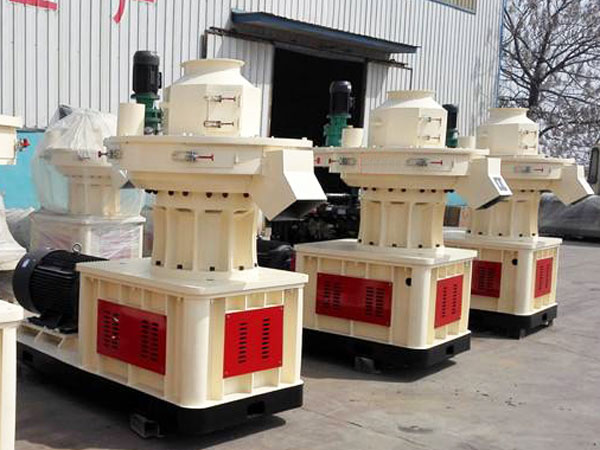 新一代木屑顆粒機(jī)我們掌握核心技術(shù)